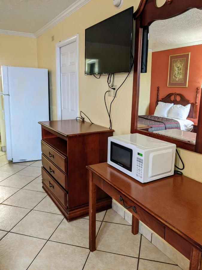 Lake Houmas Inn Екстериор снимка